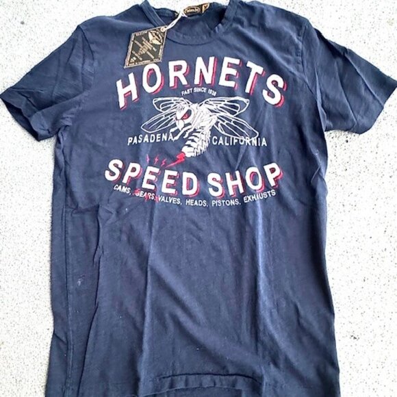 Johnson Motors Hornets Speed Sho distressed M Faded Black Shirt NWT - Picture 1 of 7